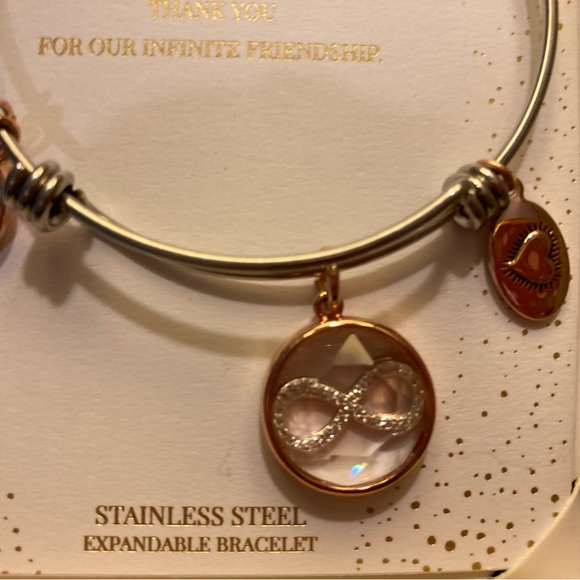 FRIENDS FOREVER CHARM EXPANDABLE BRACLET STAINLESS STEEL NWT - Picture 2 of 3